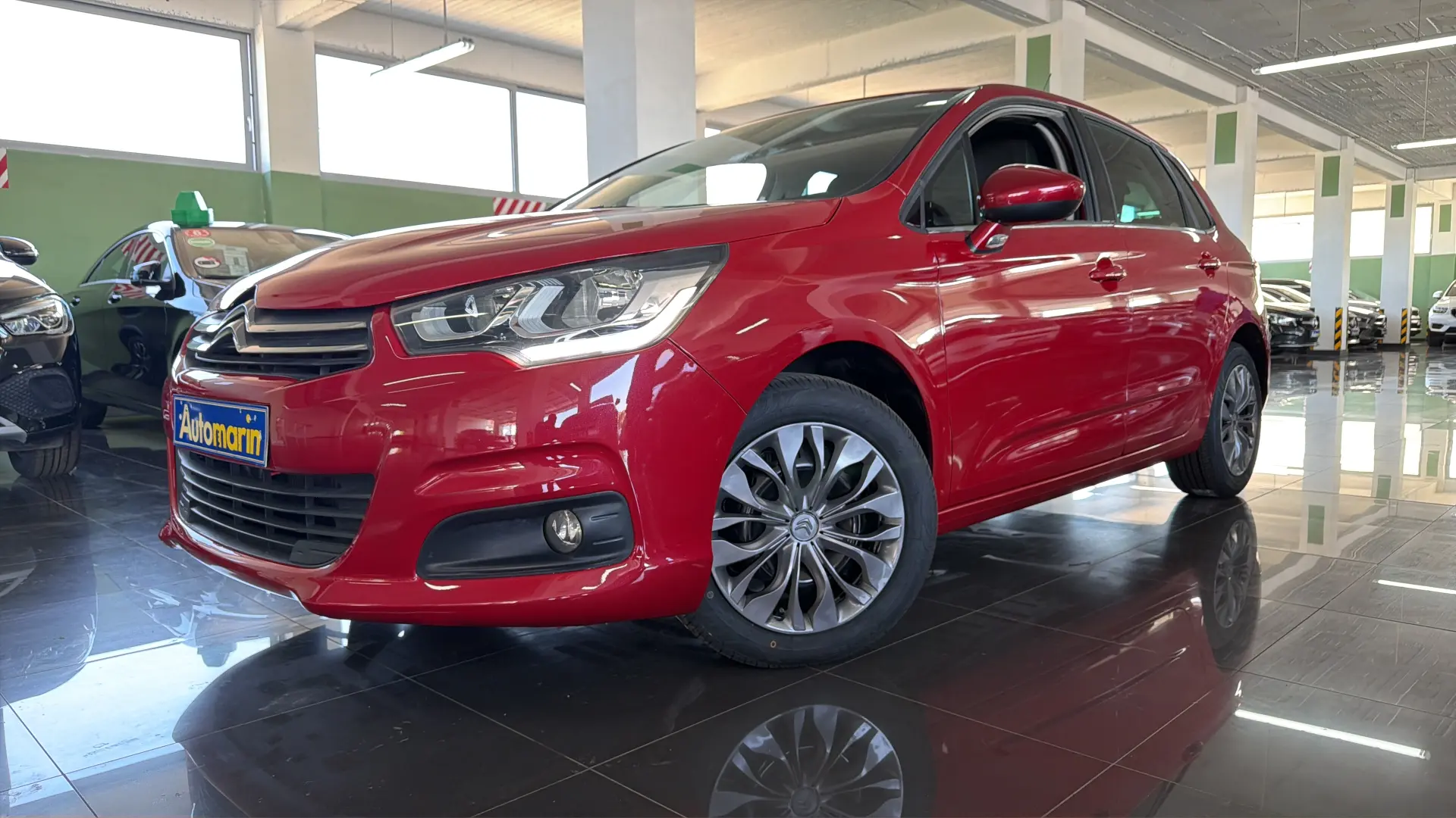 View 1 - Citroen C4 - 2016