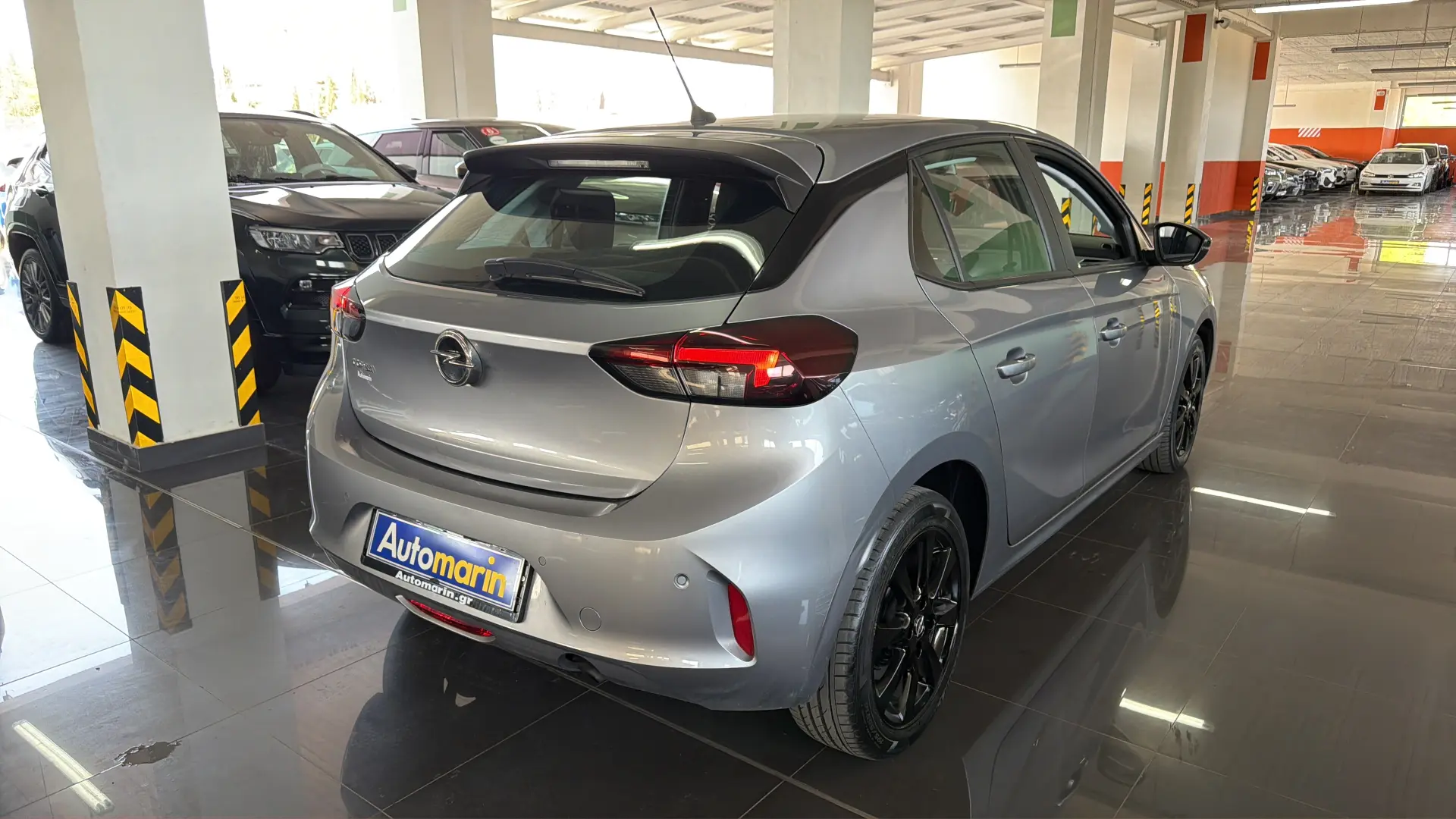 View 4 - Opel Corsa - 2021