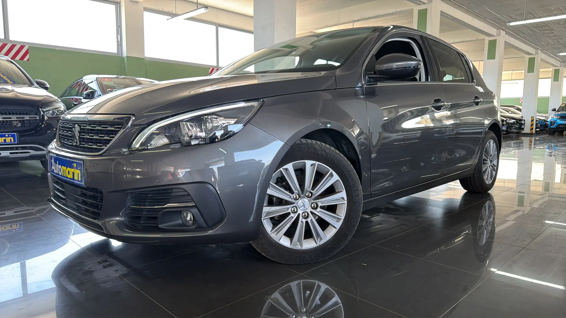 View 1 - Peugeot 308 - 2021