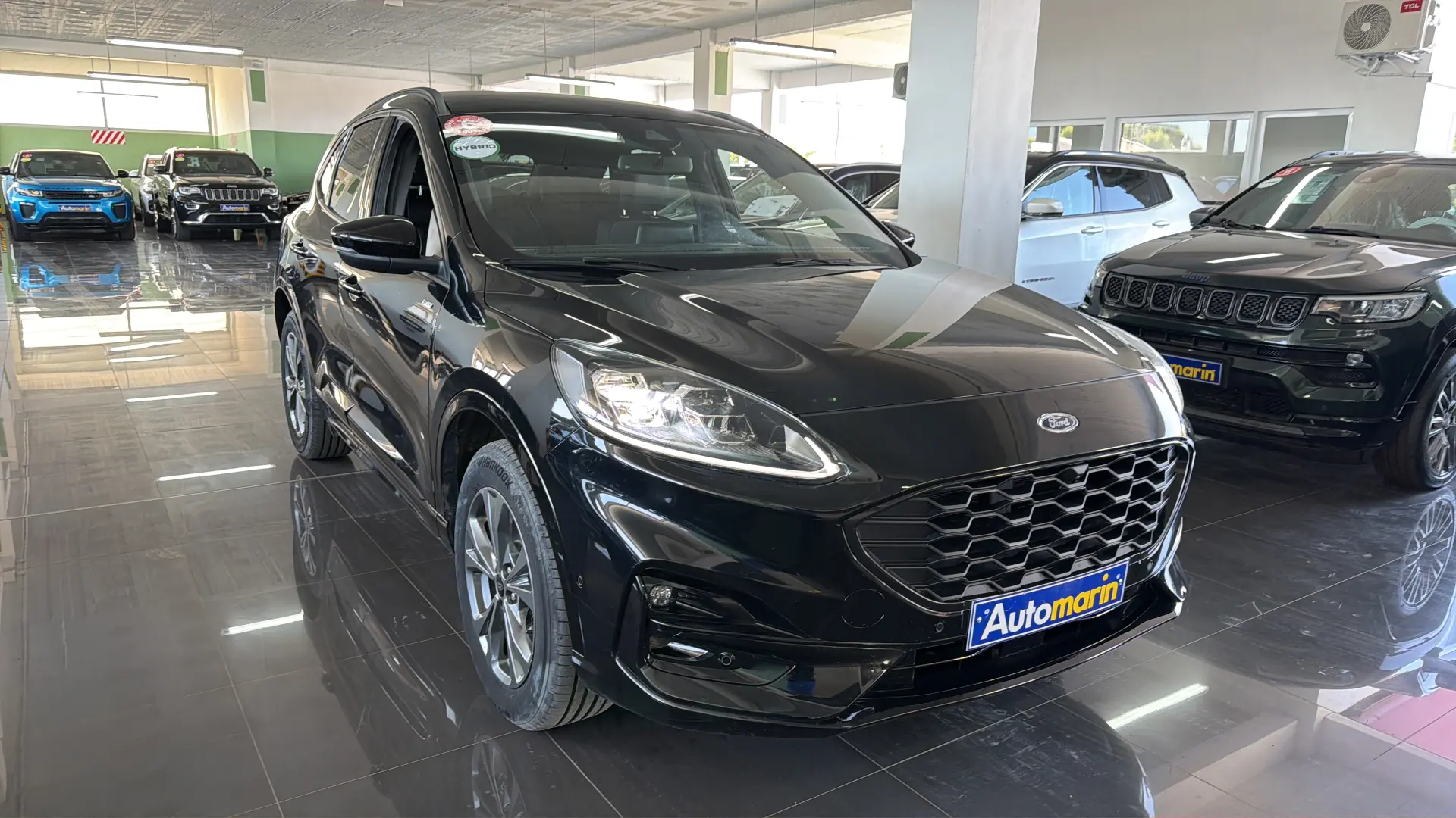 View 3 - Ford Kuga - 2022