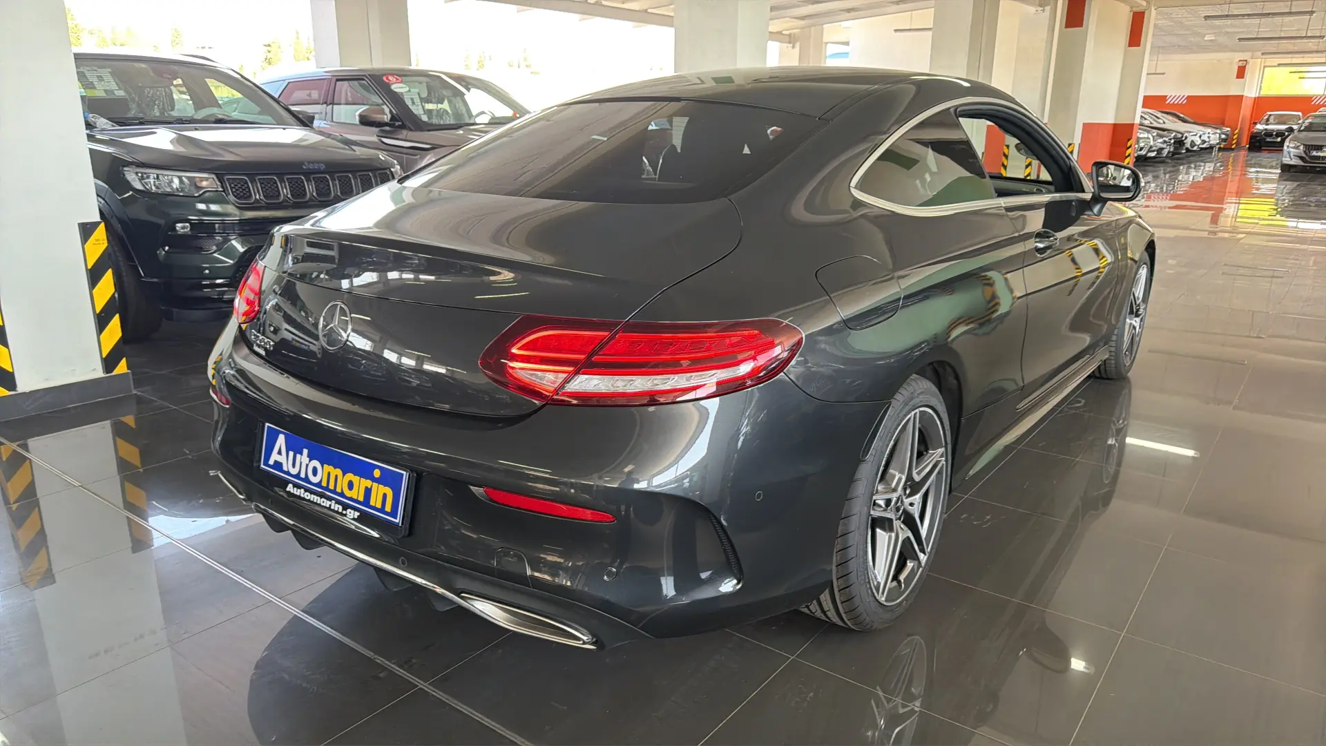 View 4 - Mercedes-Benz C 200 - 2022