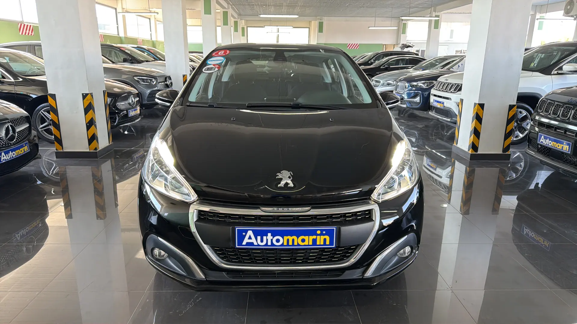 View 2 - Peugeot 208 - 2019