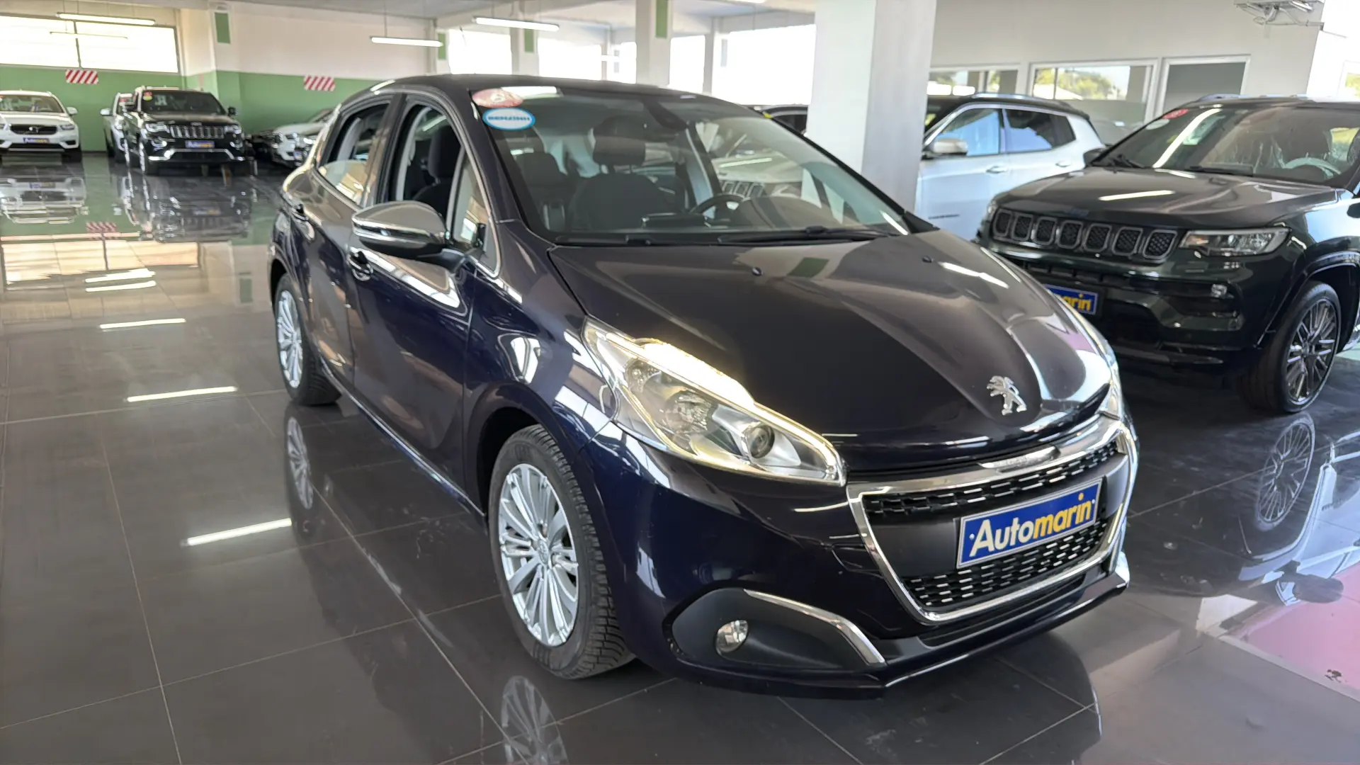 View 3 - Peugeot 208 - 2017