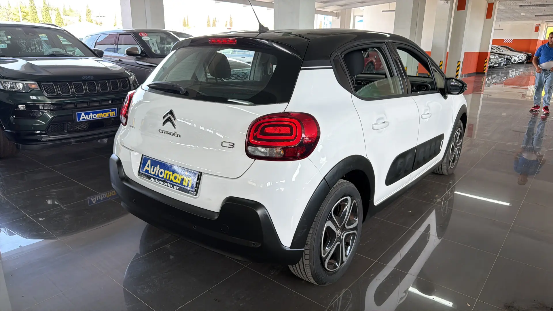 View 4 - Citroen C3 - 2018