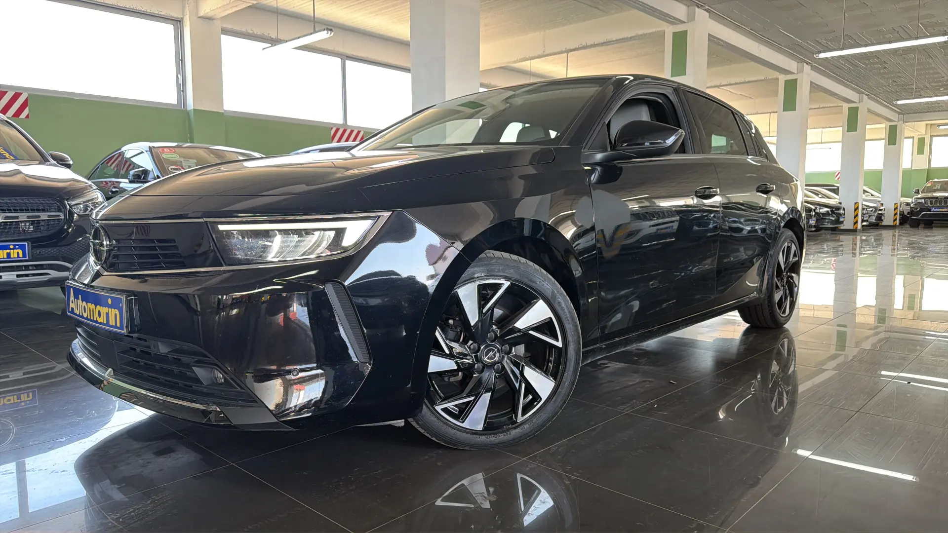 View 1 - Opel Astra - 2022