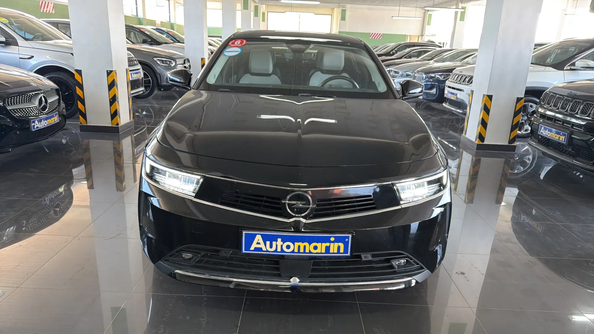 View 2 - Opel Astra - 2022