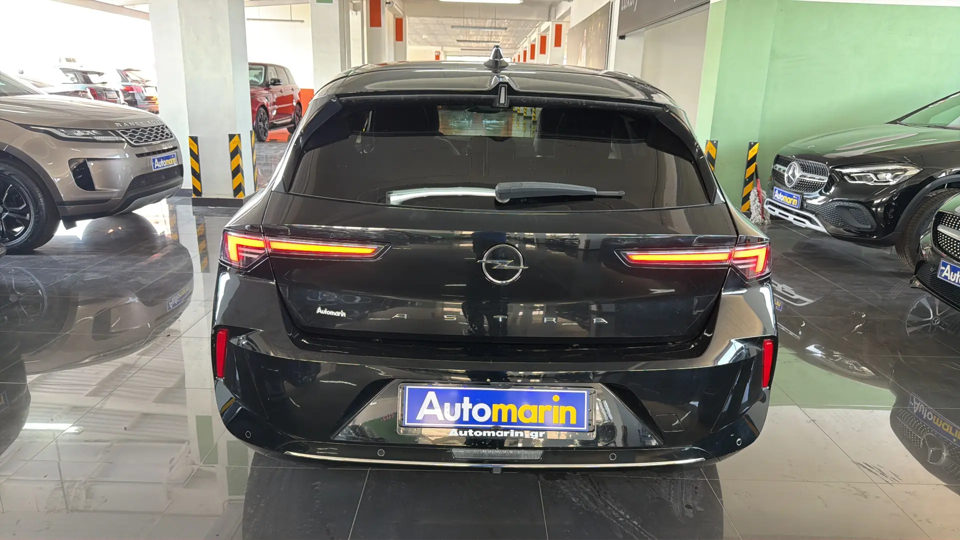 View 5 - Opel Astra - 2022