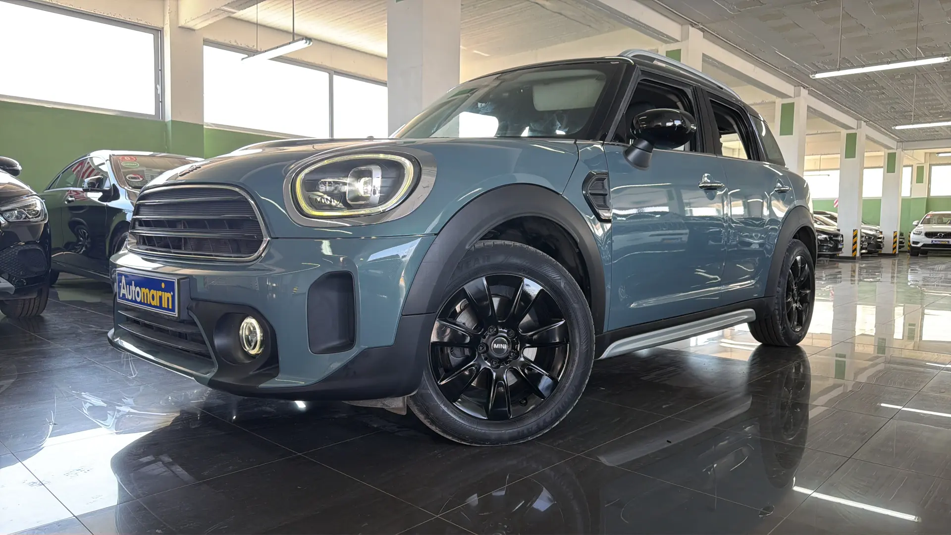 View 1 - Mini Countryman - 2023