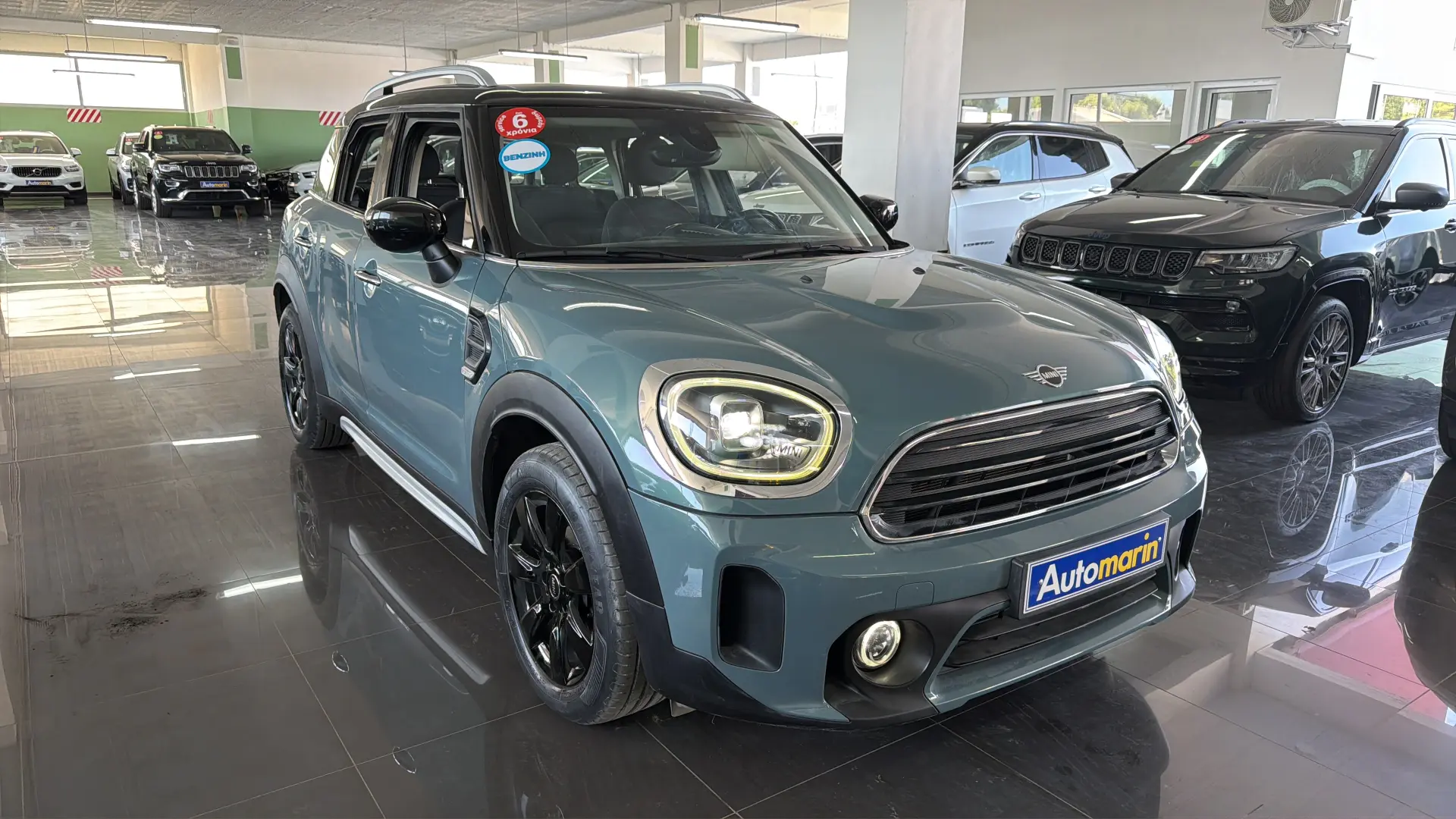 View 3 - Mini Countryman - 2023