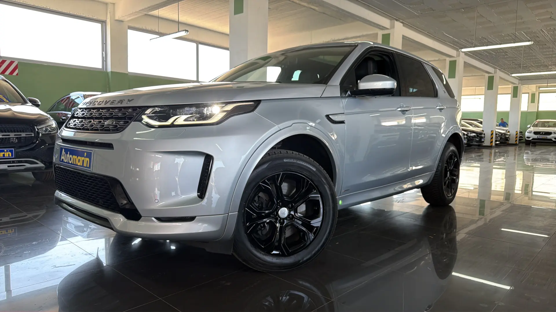 View 1 - Land Rover Discovery Sport - 2019