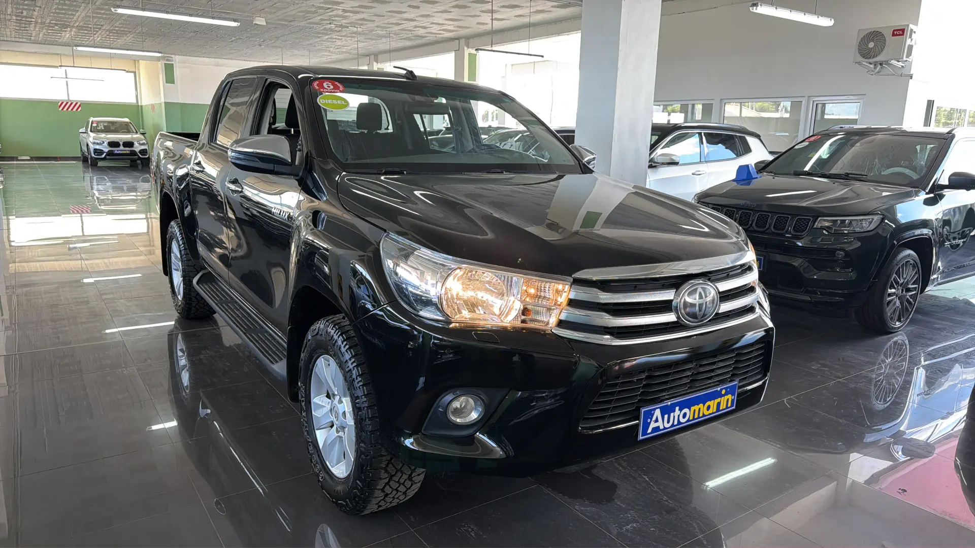 View 3 - Toyota Hilux - 2020