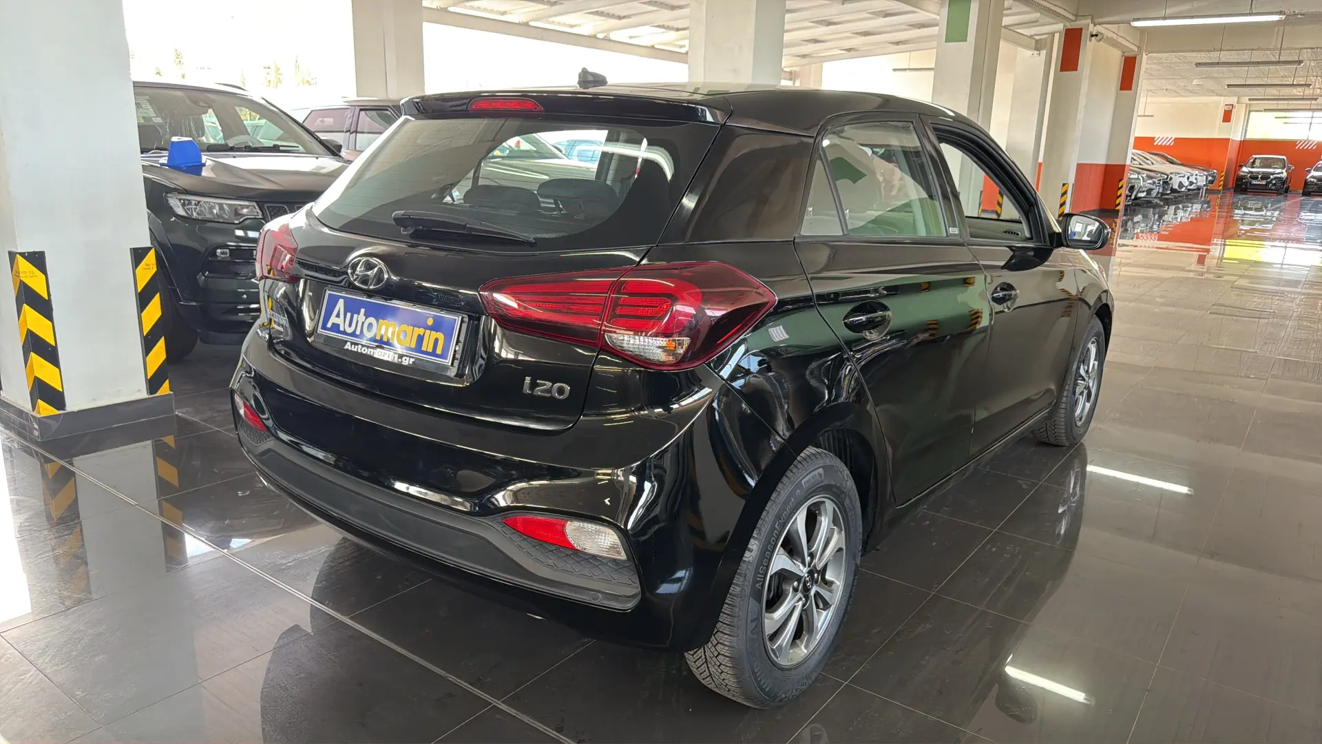 View 4 - Hyundai i 20 - 2020