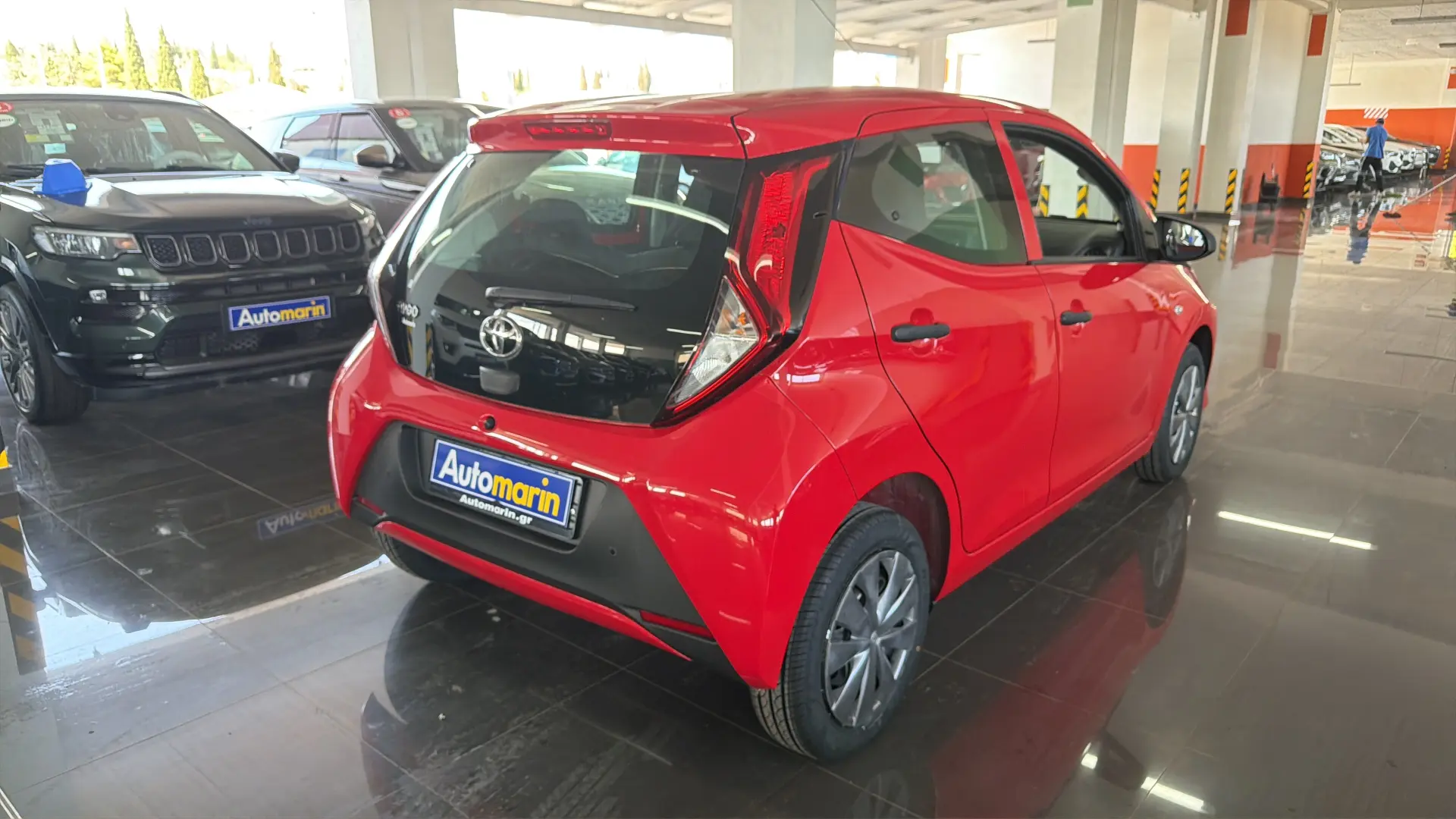 View 4 - Toyota Aygo - 2021
