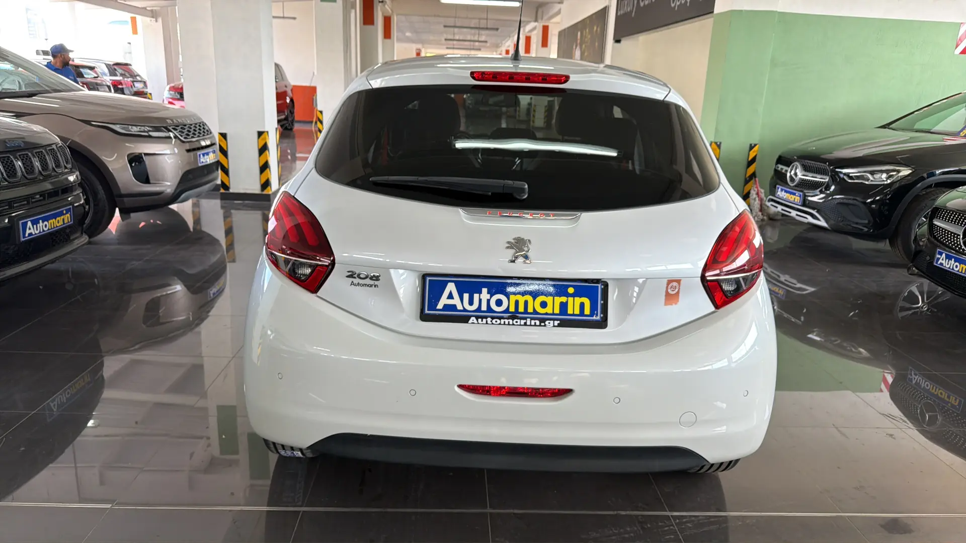 View 5 - Peugeot 208 - 2016