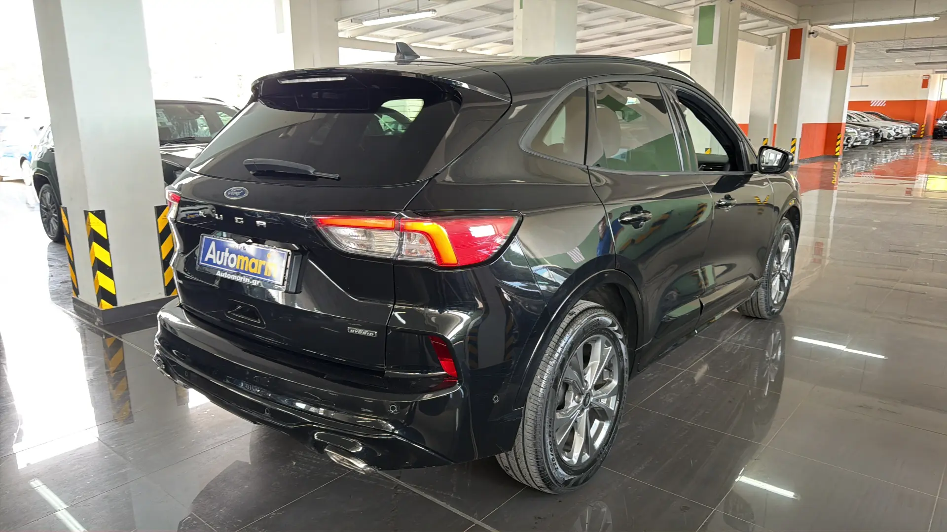 View 4 - Ford Kuga - 2022