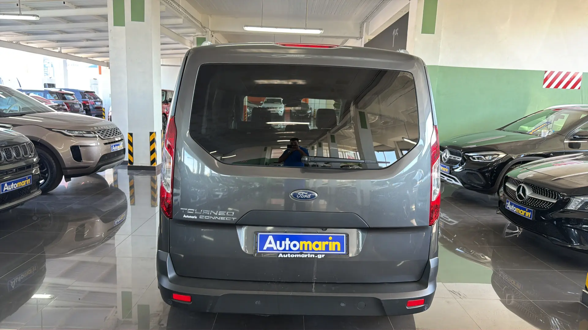 View 5 - Ford Grand Tourneo - 2020