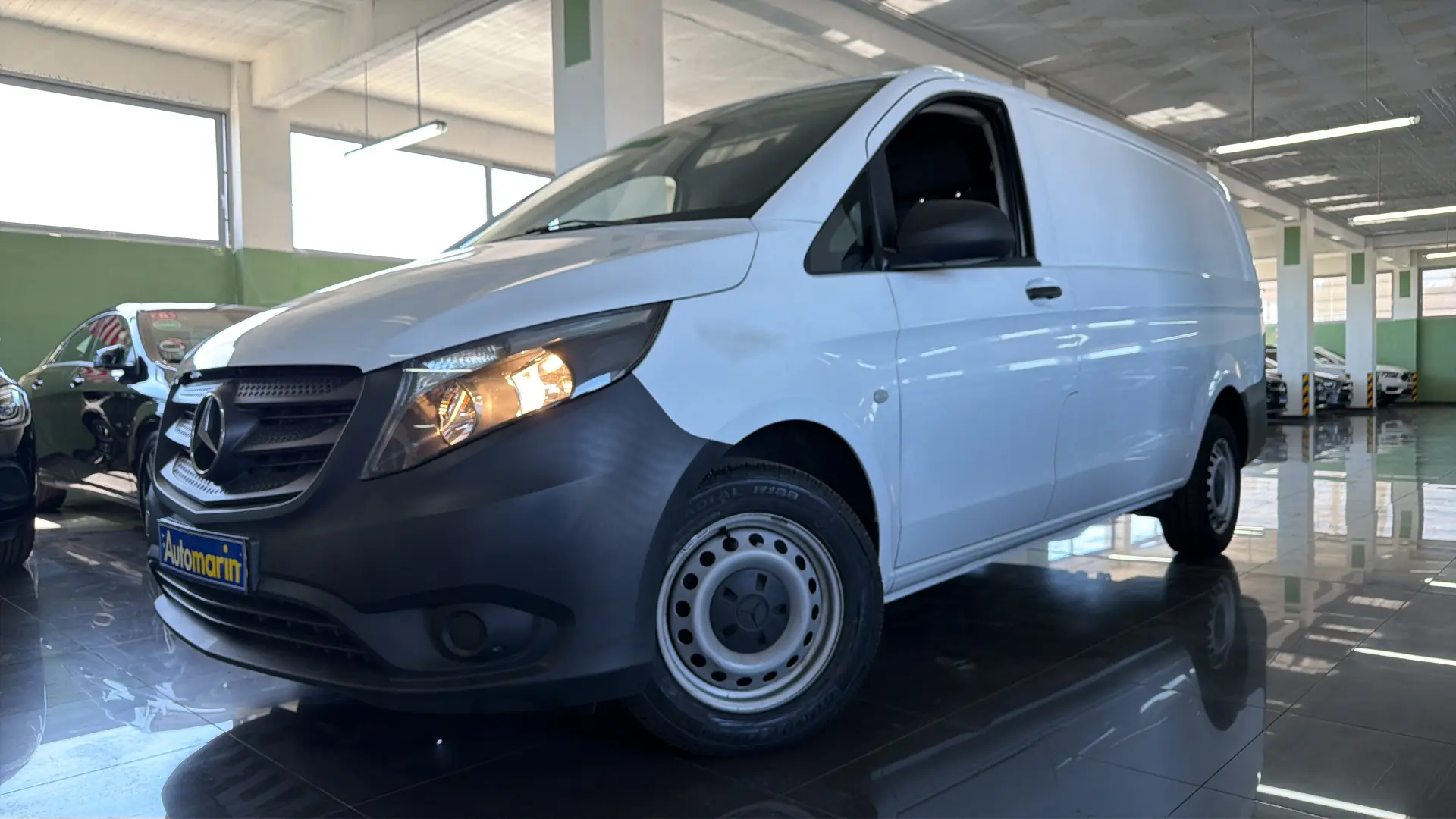 View 1 - Mercedes-Benz Vito - 2021