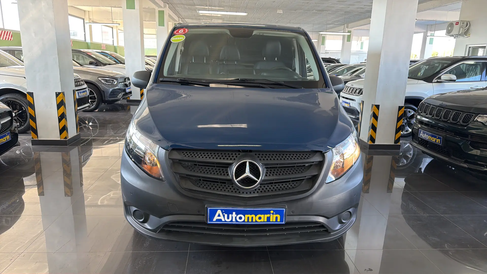View 2 - Mercedes-Benz Vito - 2021