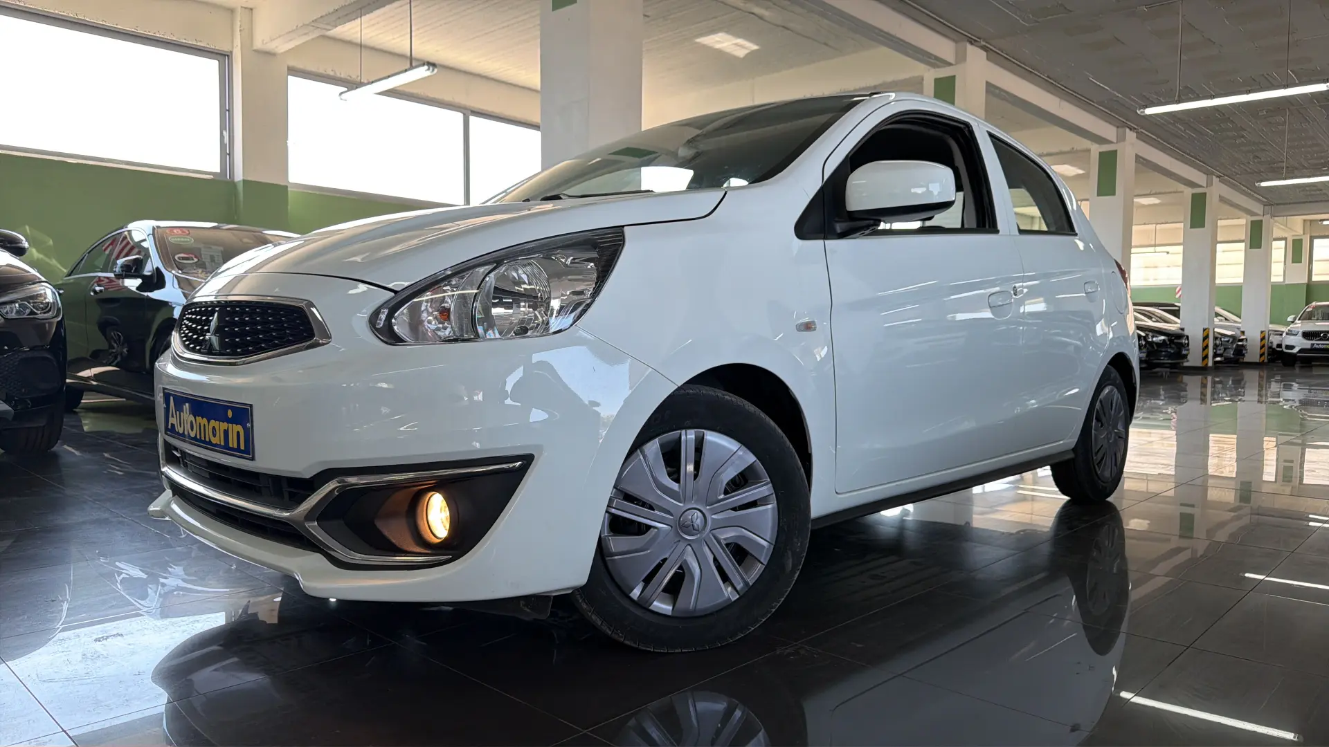 View 1 - Mitsubishi Space Star - 2017
