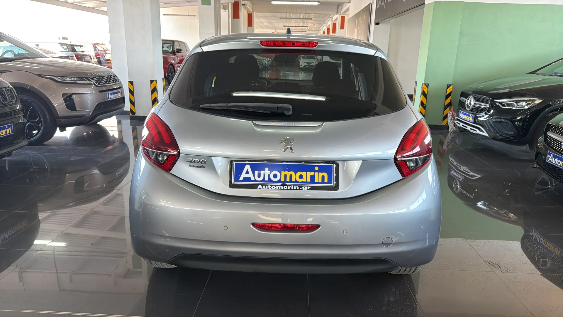 View 5 - Peugeot 208 - 2019