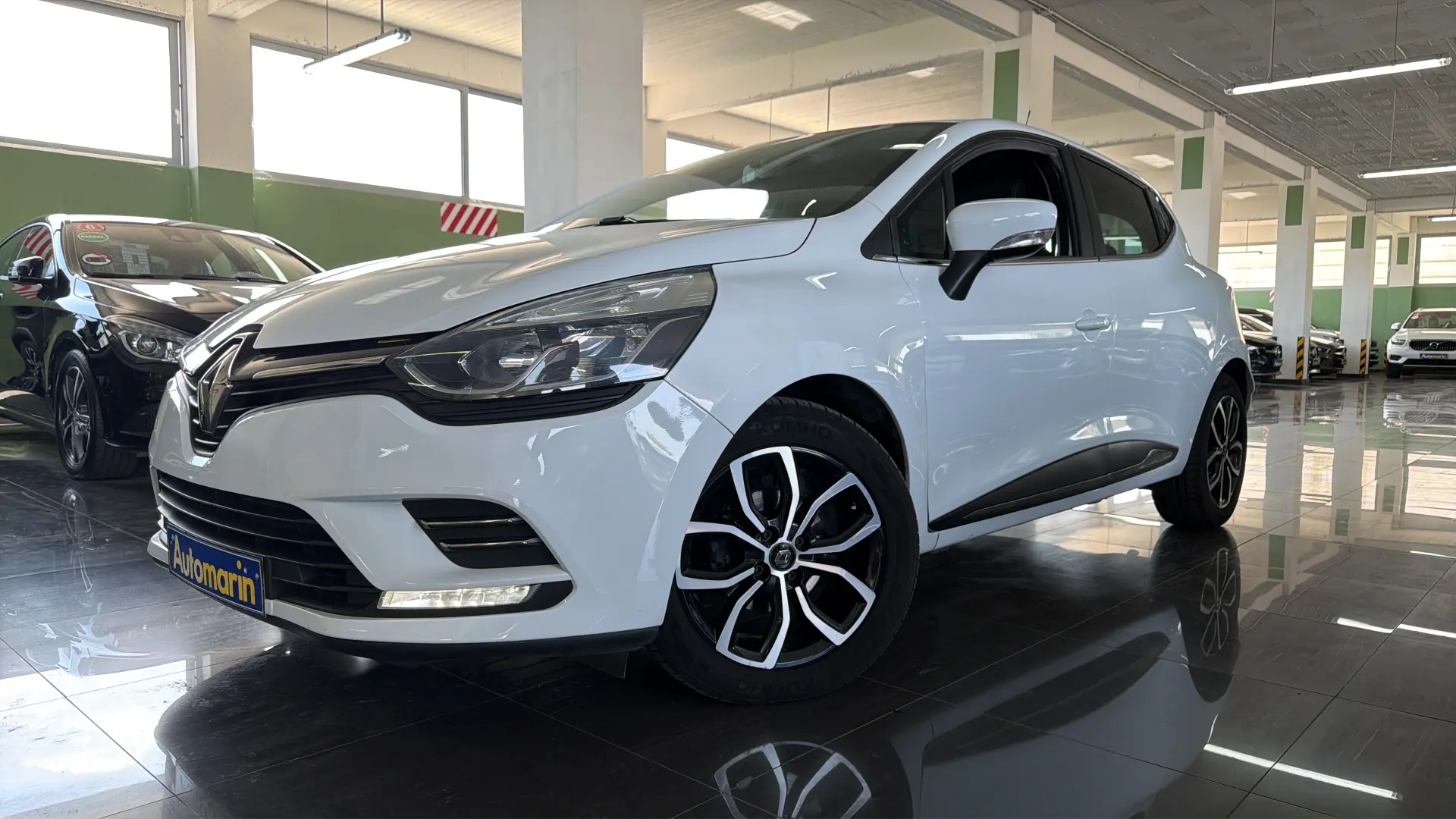 View 1 - Renault Clio - 2019