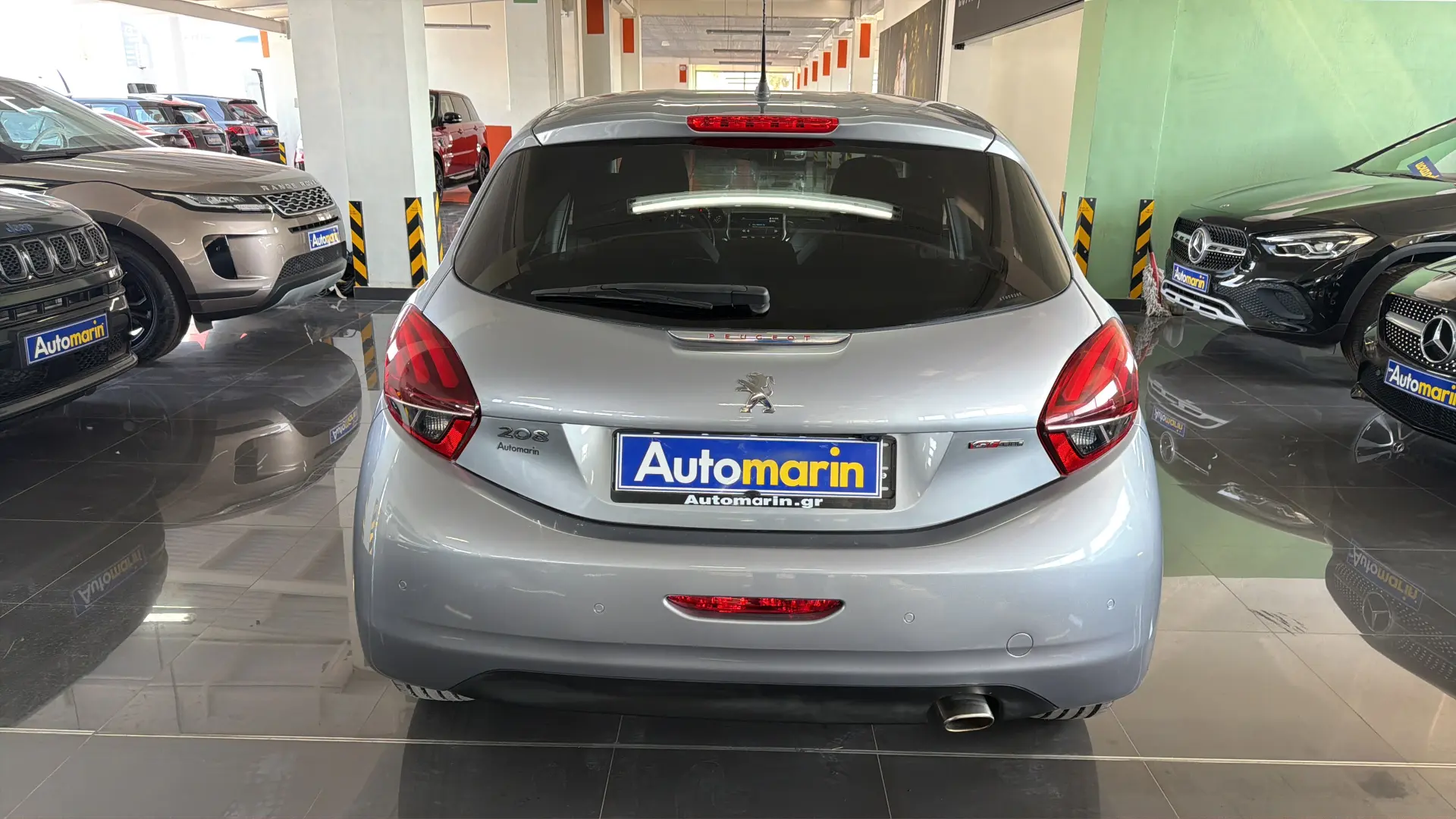 View 5 - Peugeot 208 - 2019