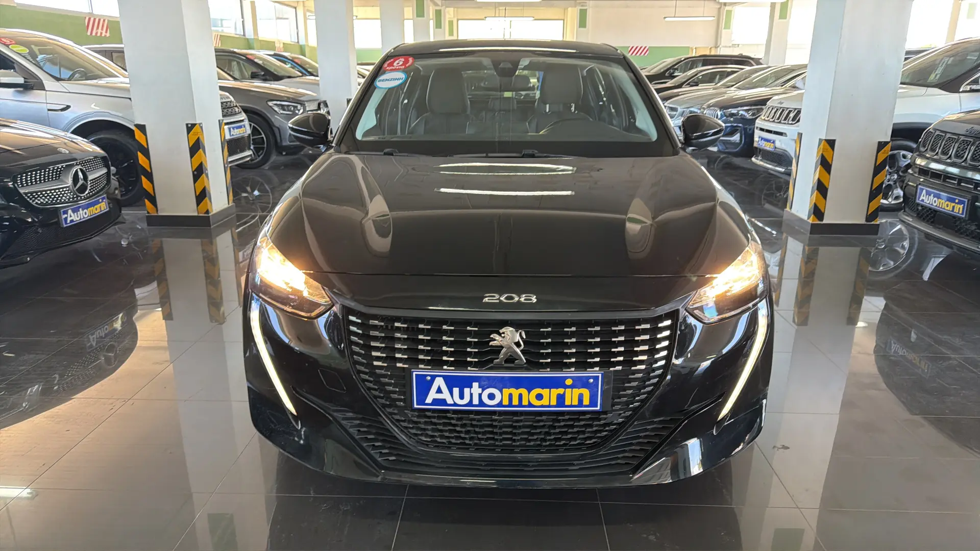 View 2 - Peugeot 208 - 2020