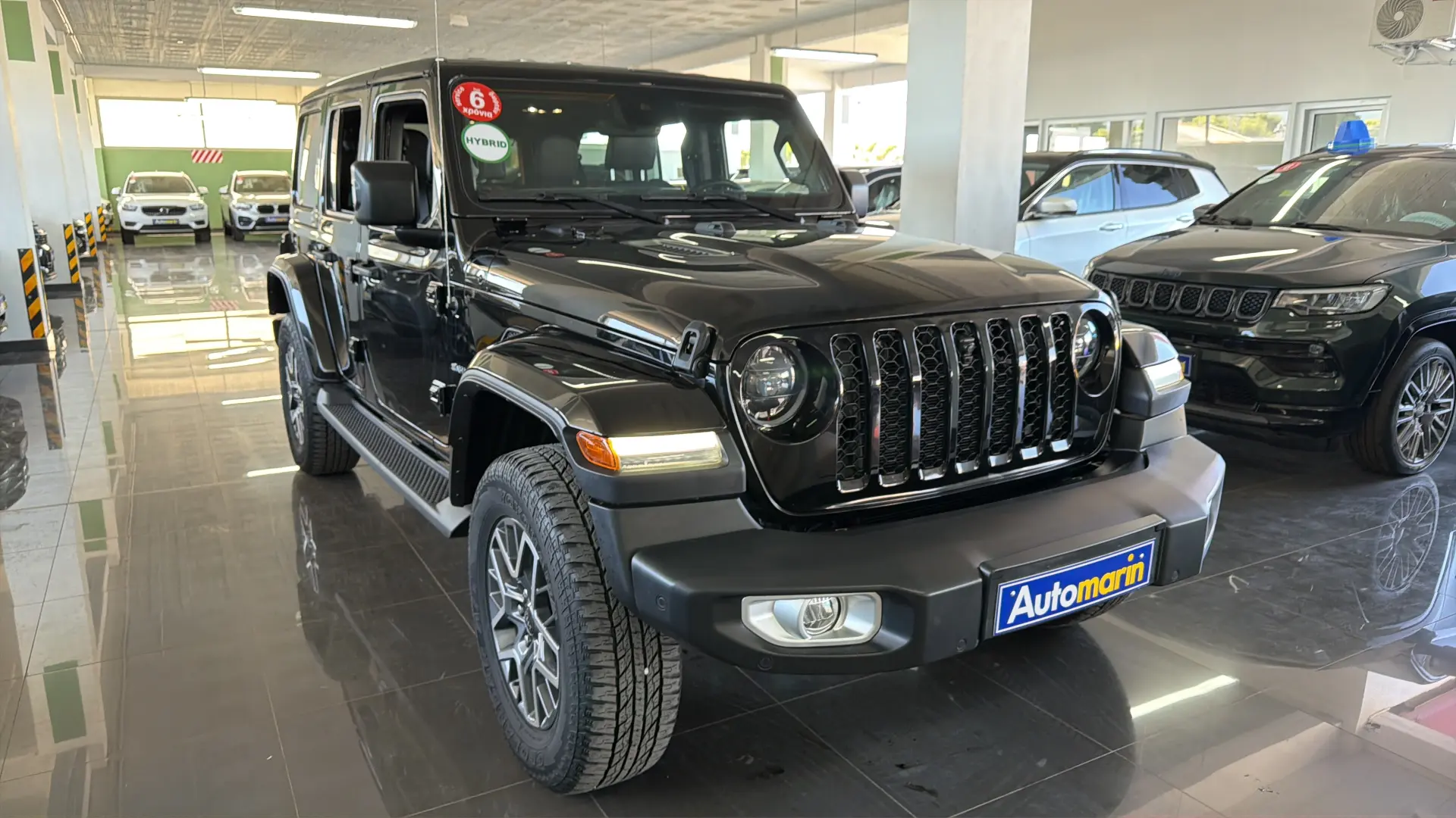 View 3 - Jeep Wrangler - 2022