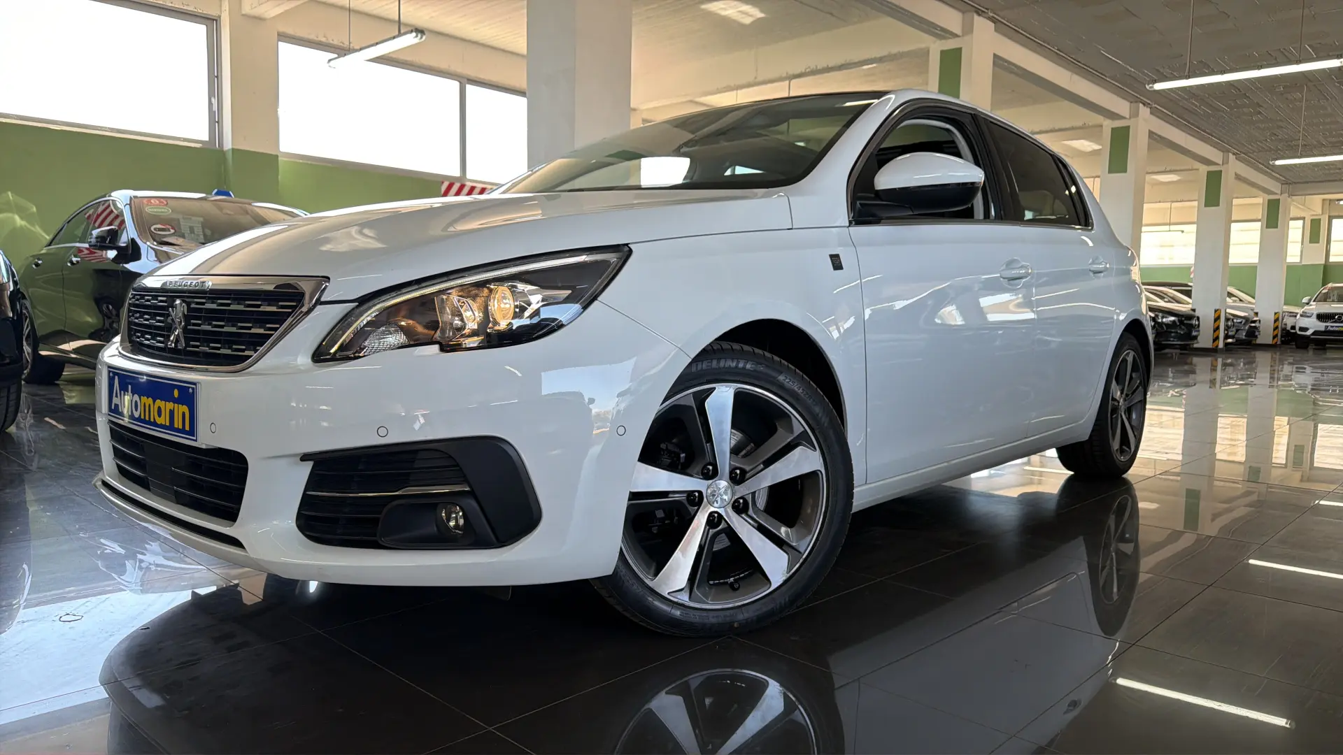 View 1 - Peugeot 308 - 2020