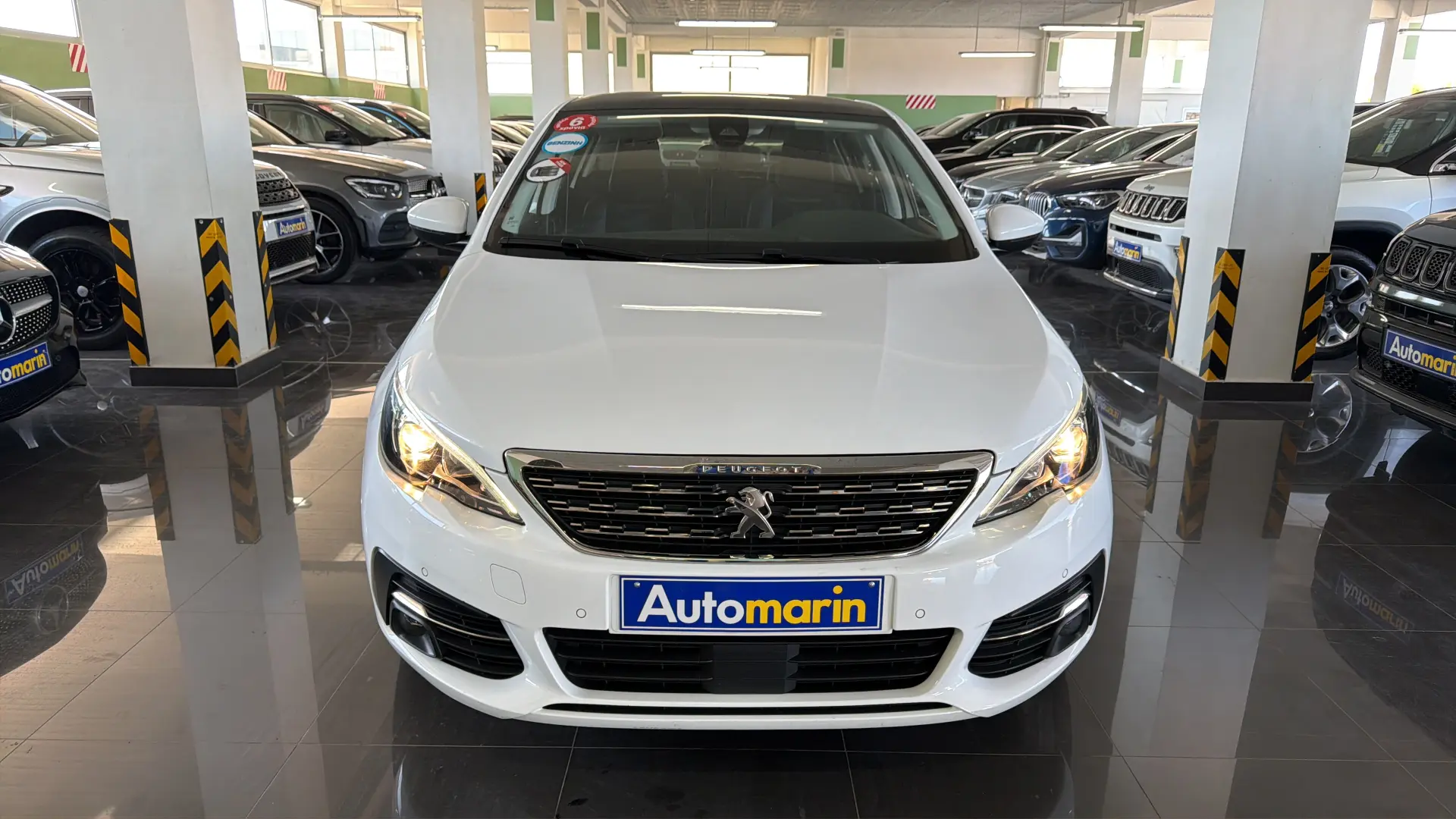 View 2 - Peugeot 308 - 2020