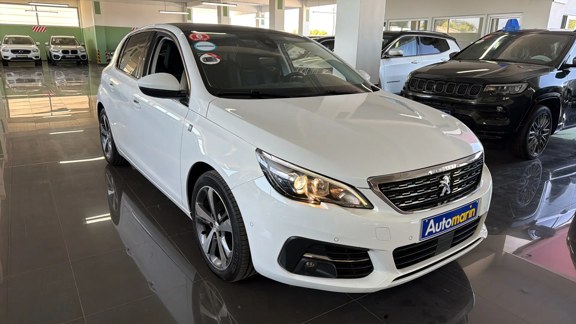 View 3 - Peugeot 308 - 2020