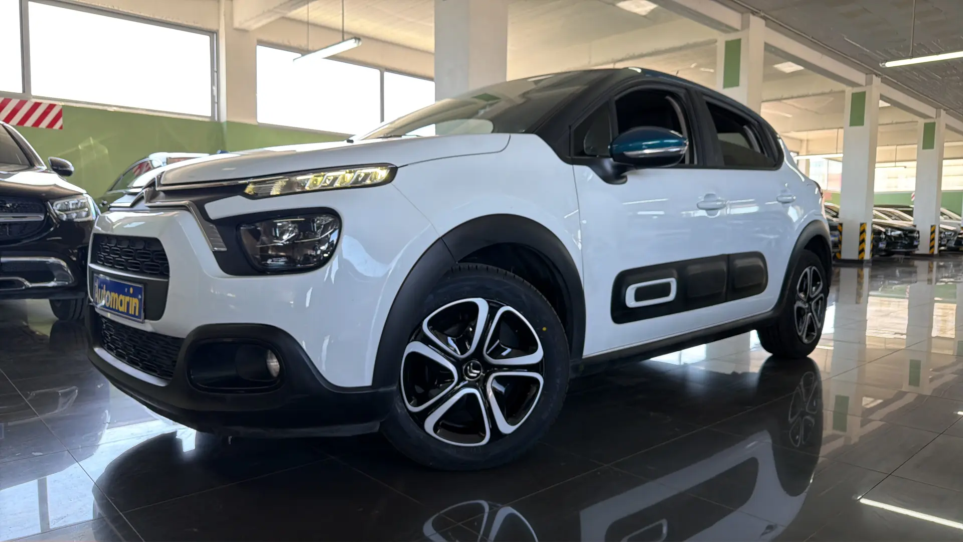 View 1 - Citroen C3 - 2021