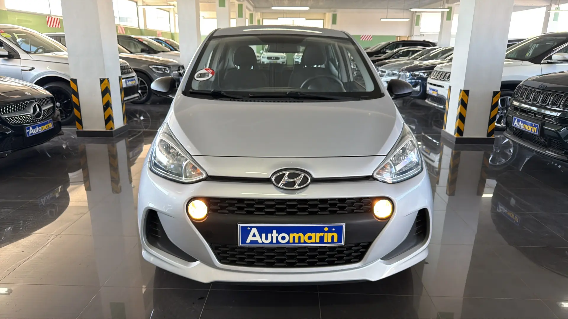 View 2 - Hyundai i 10 - 2017