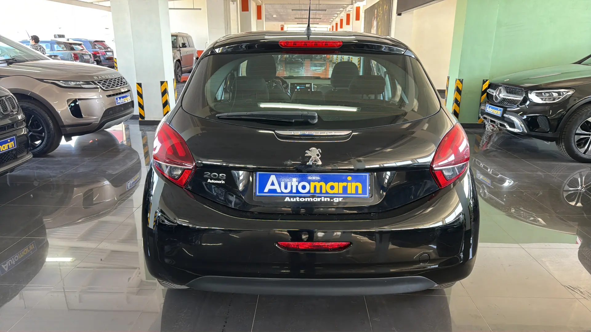 View 5 - Peugeot 208 - 2019
