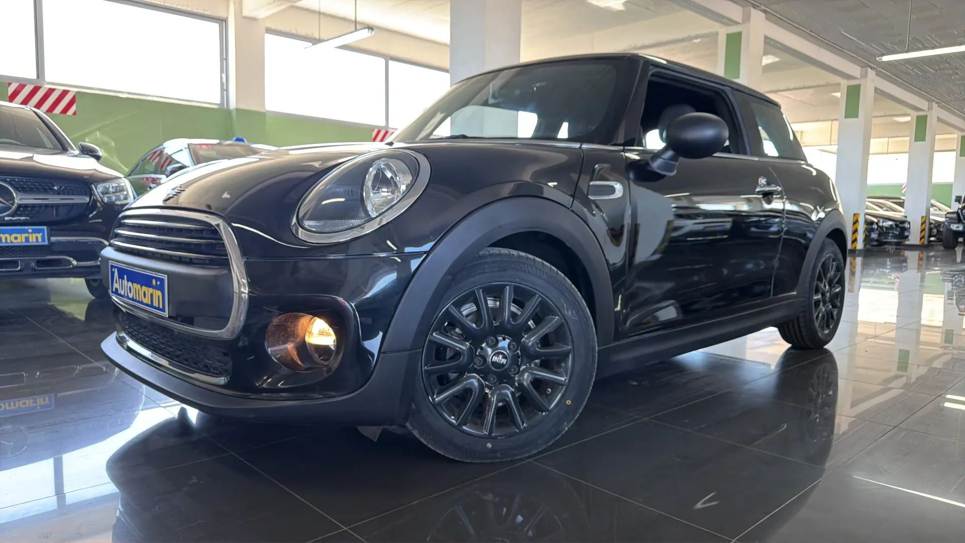 View 1 - Mini ONE - 2019
