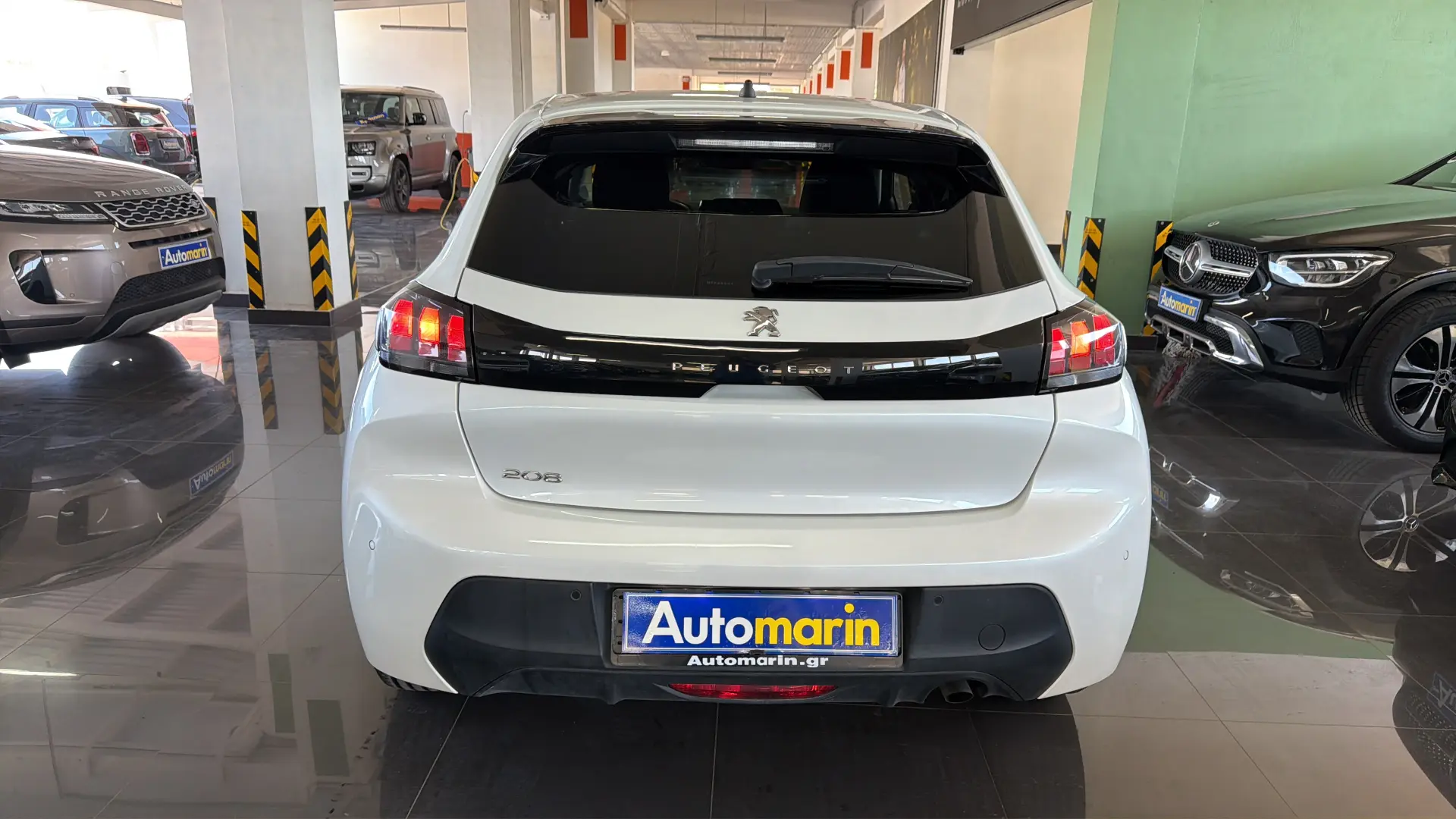 View 5 - Peugeot 208 - 2022