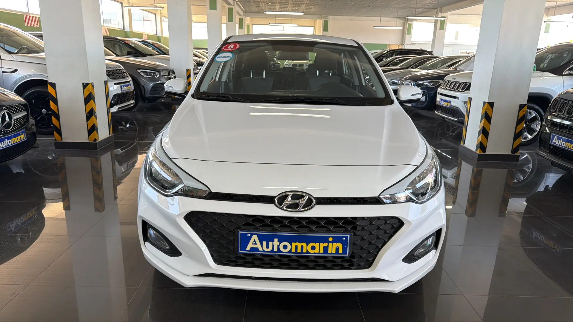 View 2 - Hyundai i 20 - 2018