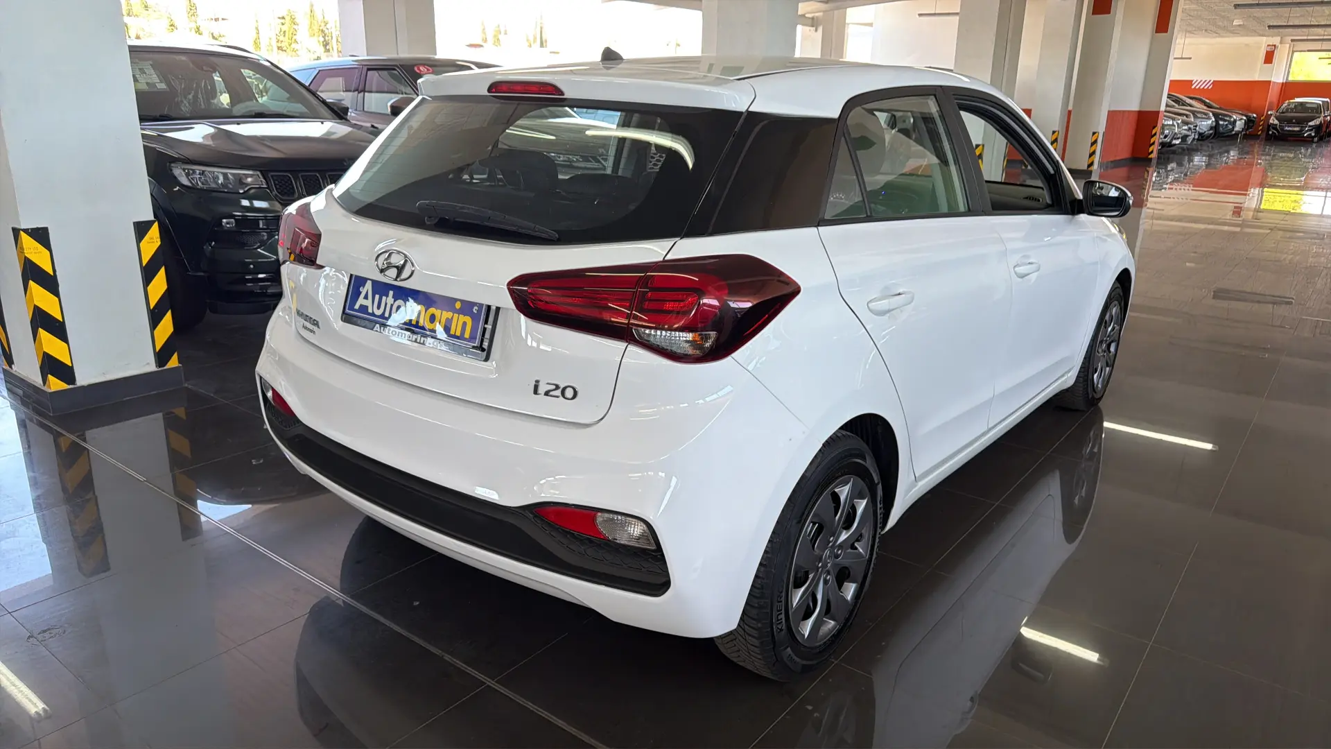 View 4 - Hyundai i 20 - 2018