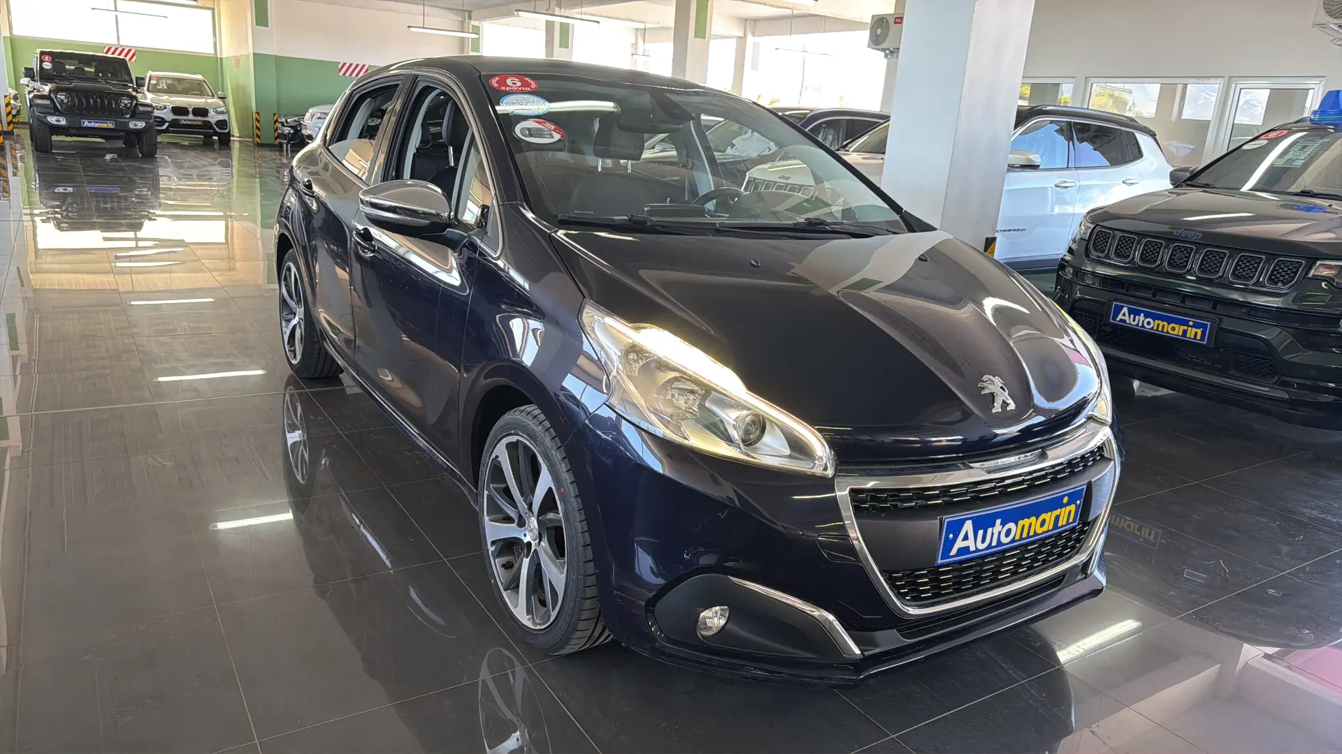 View 3 - Peugeot 208 - 2017