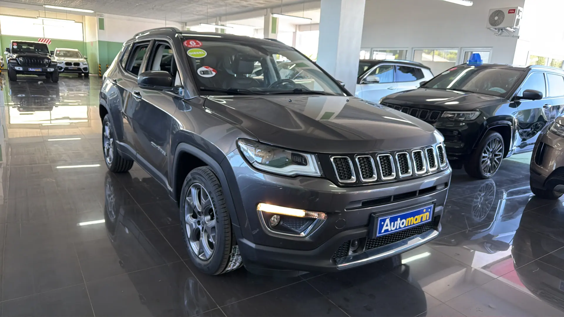 View 3 - Jeep Compass - 2017