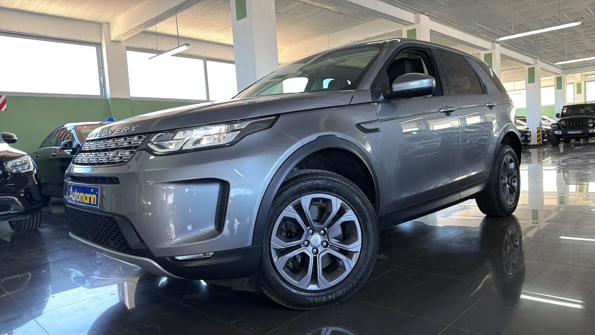View 1 - Land Rover Discovery Sport - 2019