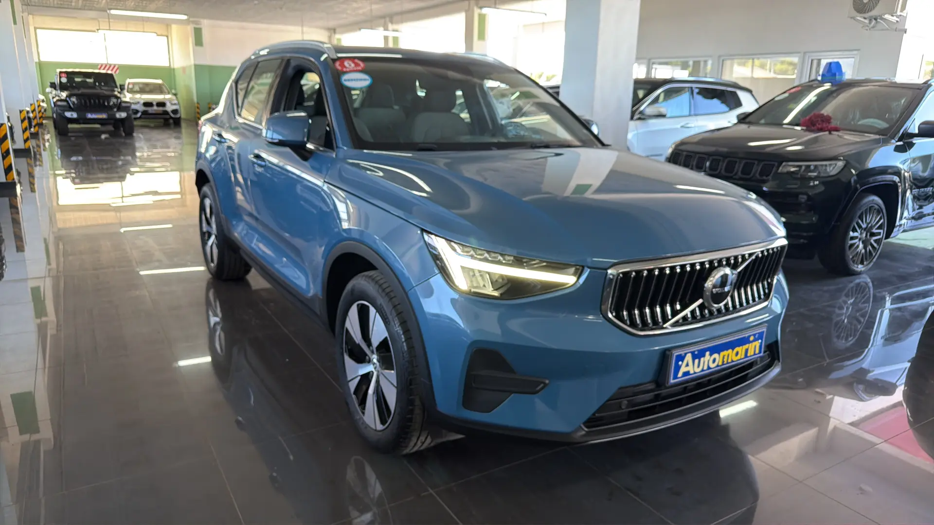 View 3 - Volvo XC40 - 2022