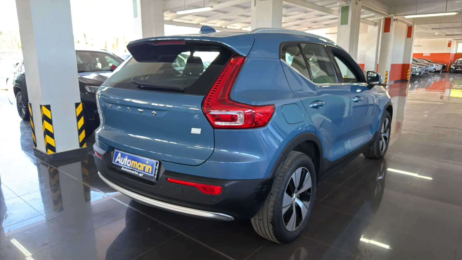 View 4 - Volvo XC40 - 2022