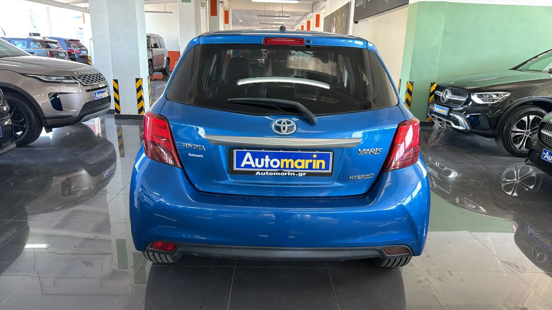 View 5 - Toyota Yaris - 2015