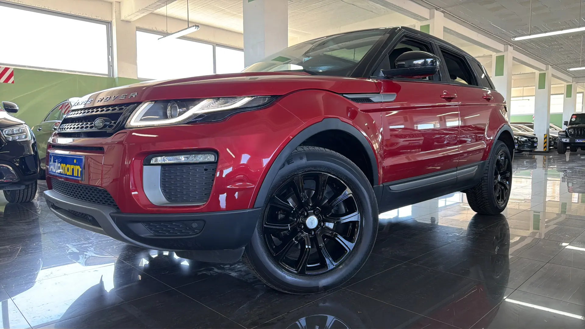 View 1 - Land Rover Range Rover Evoque - 2017