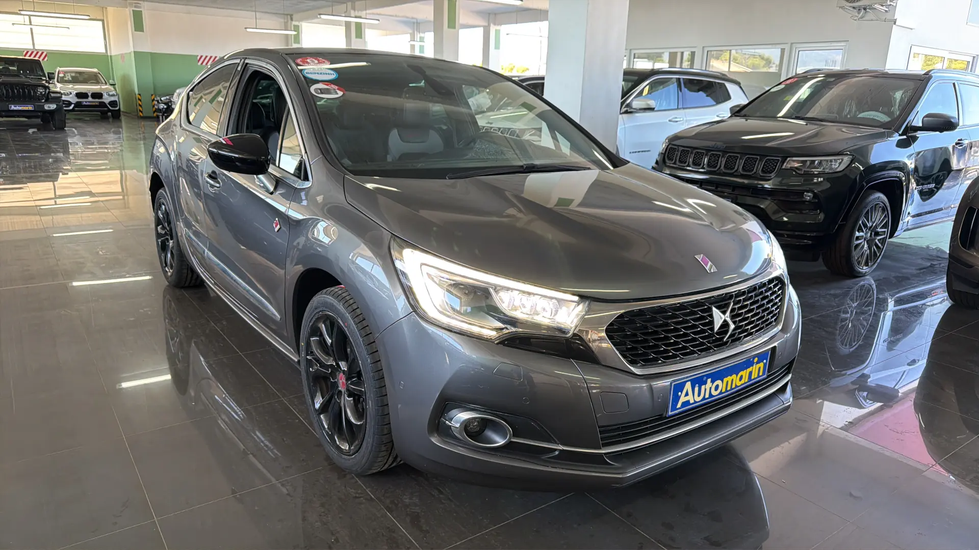View 3 - DS DS4 - 2018