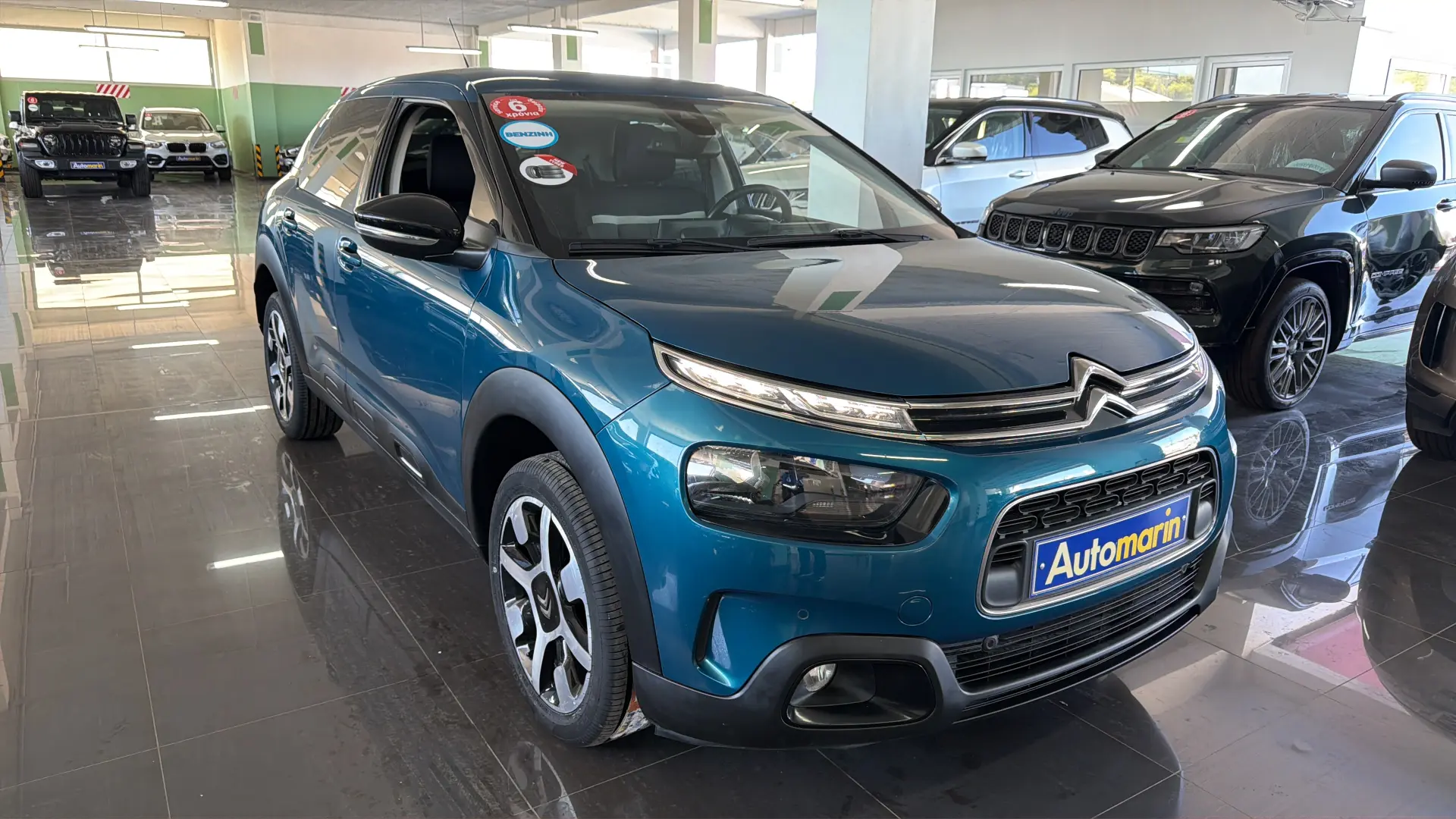 View 3 - Citroen C4 Cactus - 2020