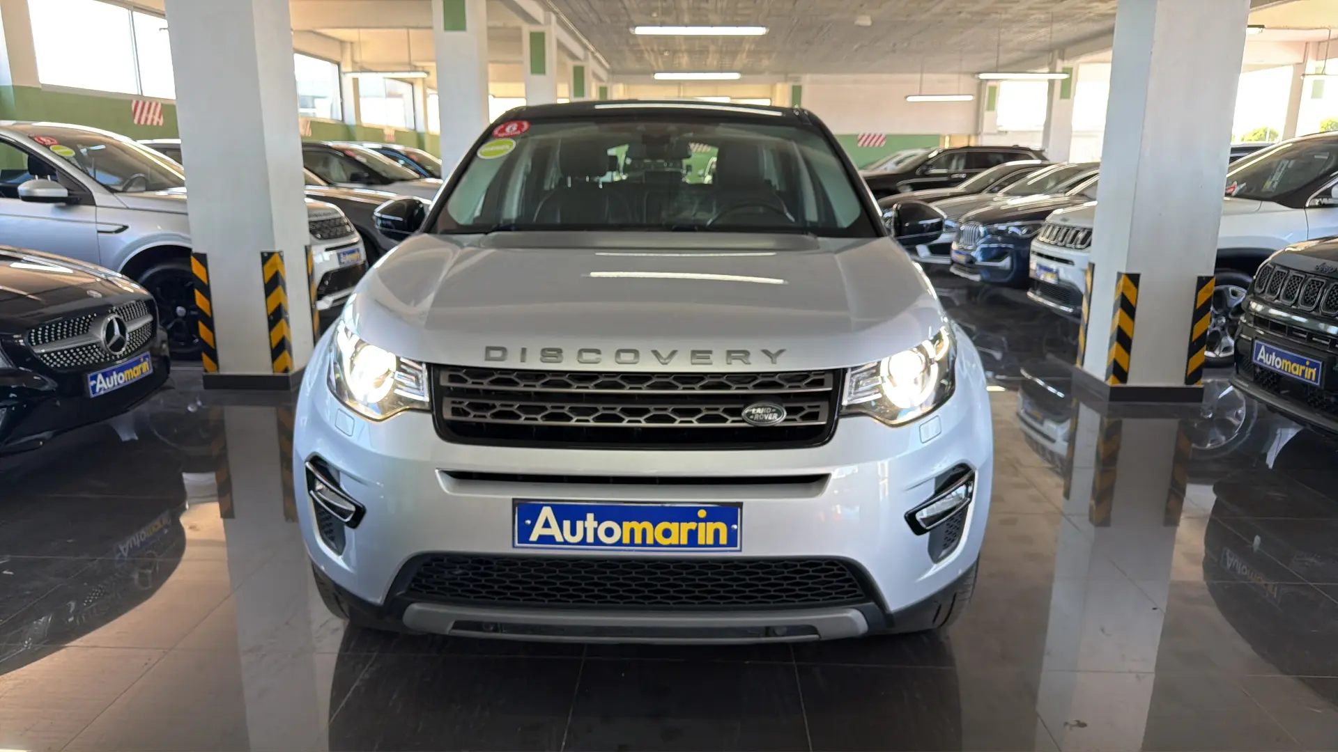 View 2 - Land Rover Discovery Sport - 2017