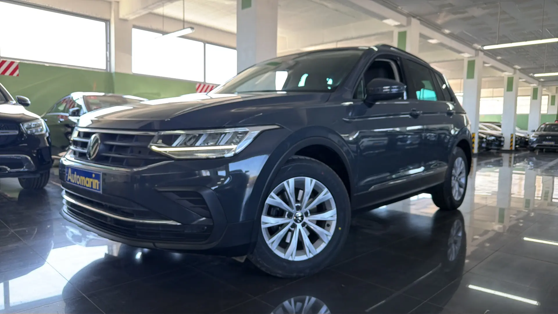 View 1 - Volkswagen Tiguan - 2022