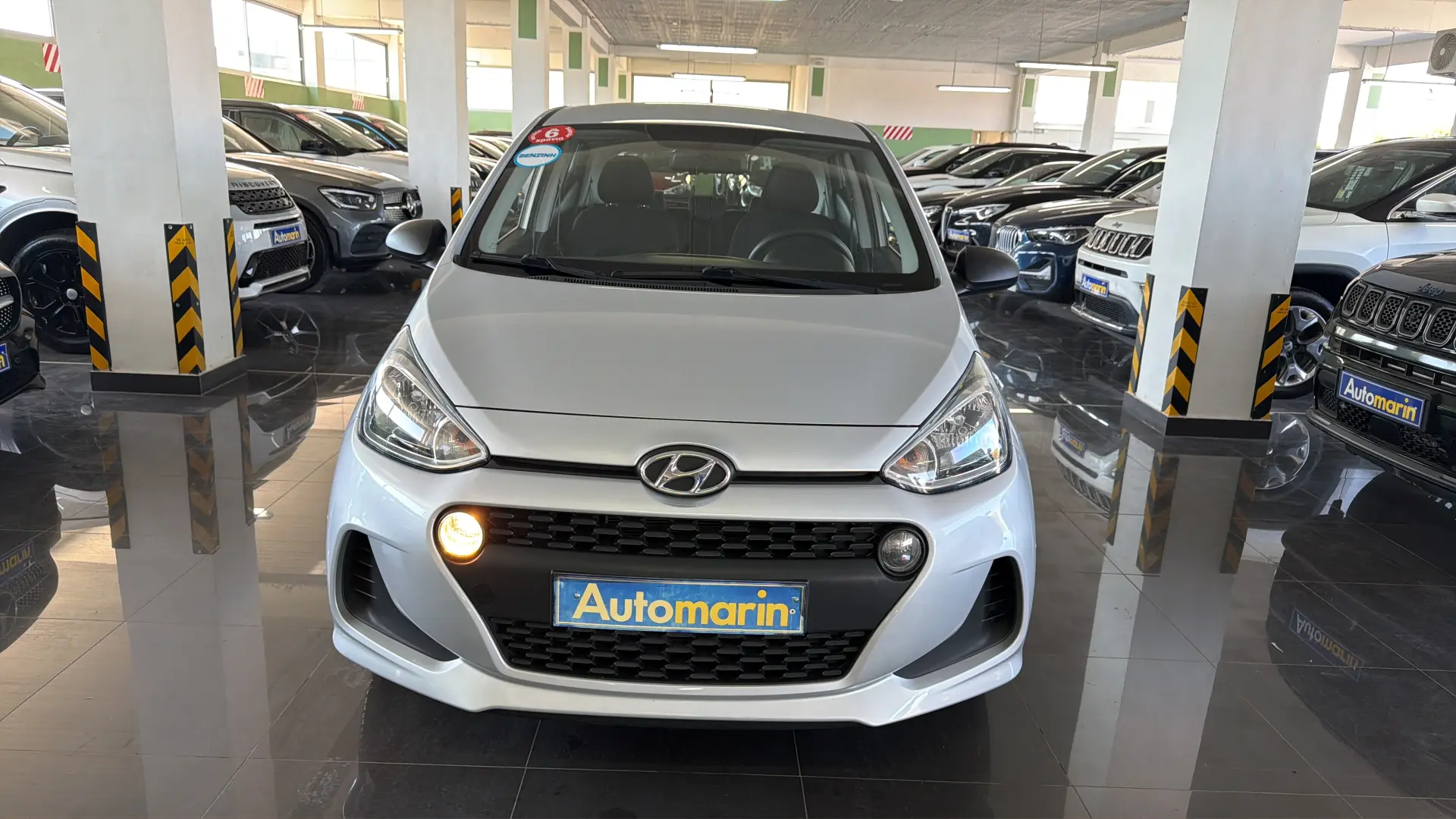 View 2 - Hyundai i 10 - 2018